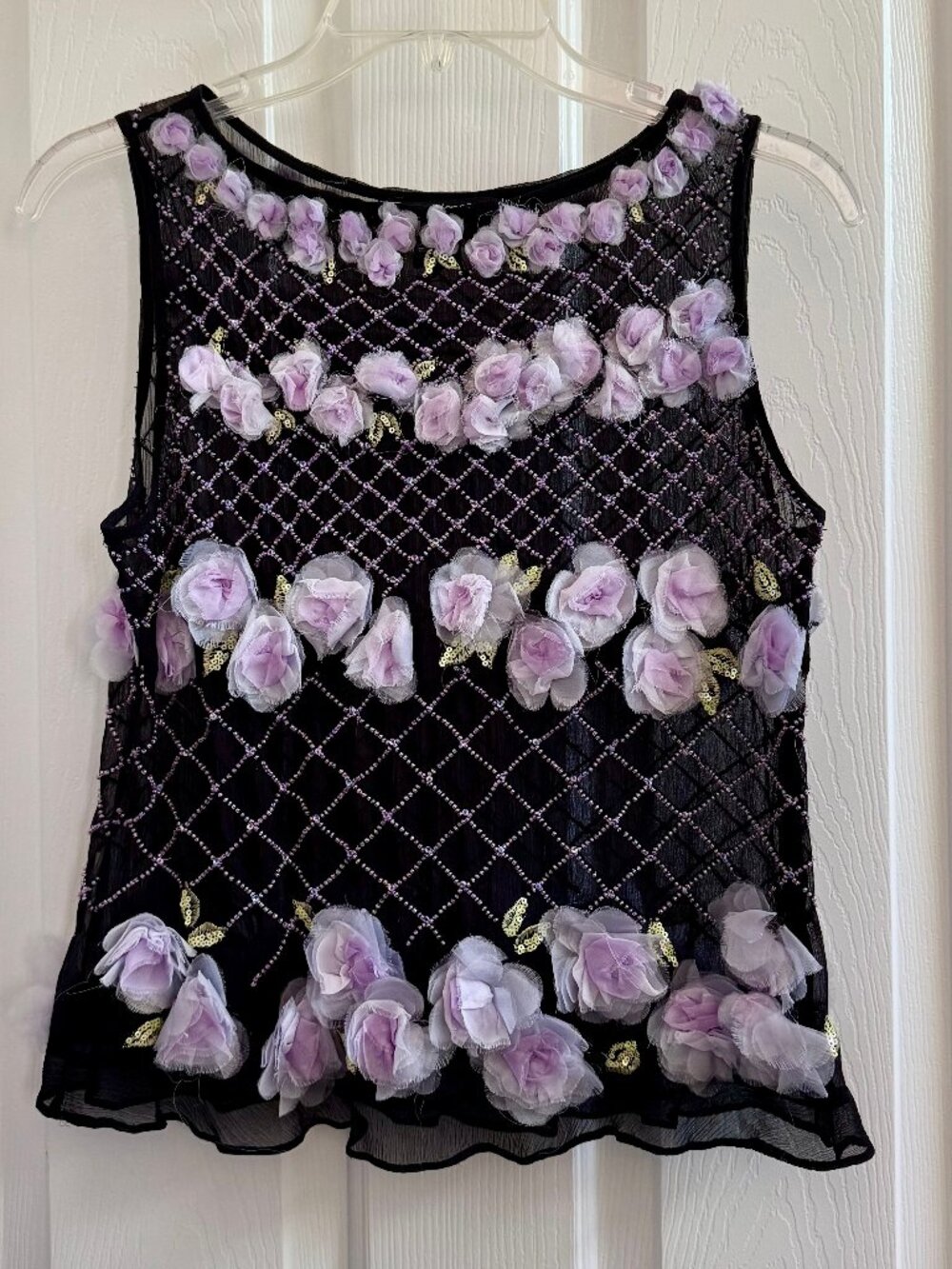Karen Kane Lifestyle Sleeveless sheer Black silk top lilac beads & flowers sz 6